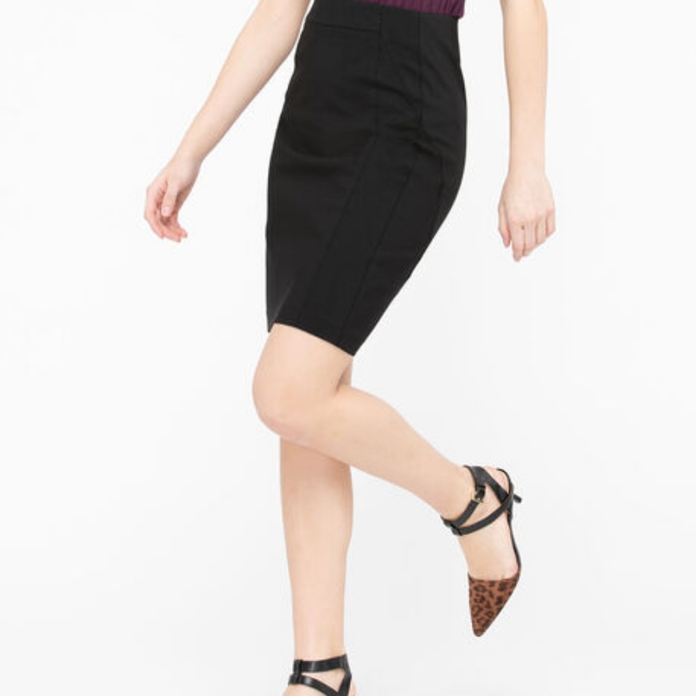 NWOT Black Pencil Skirt // size 0